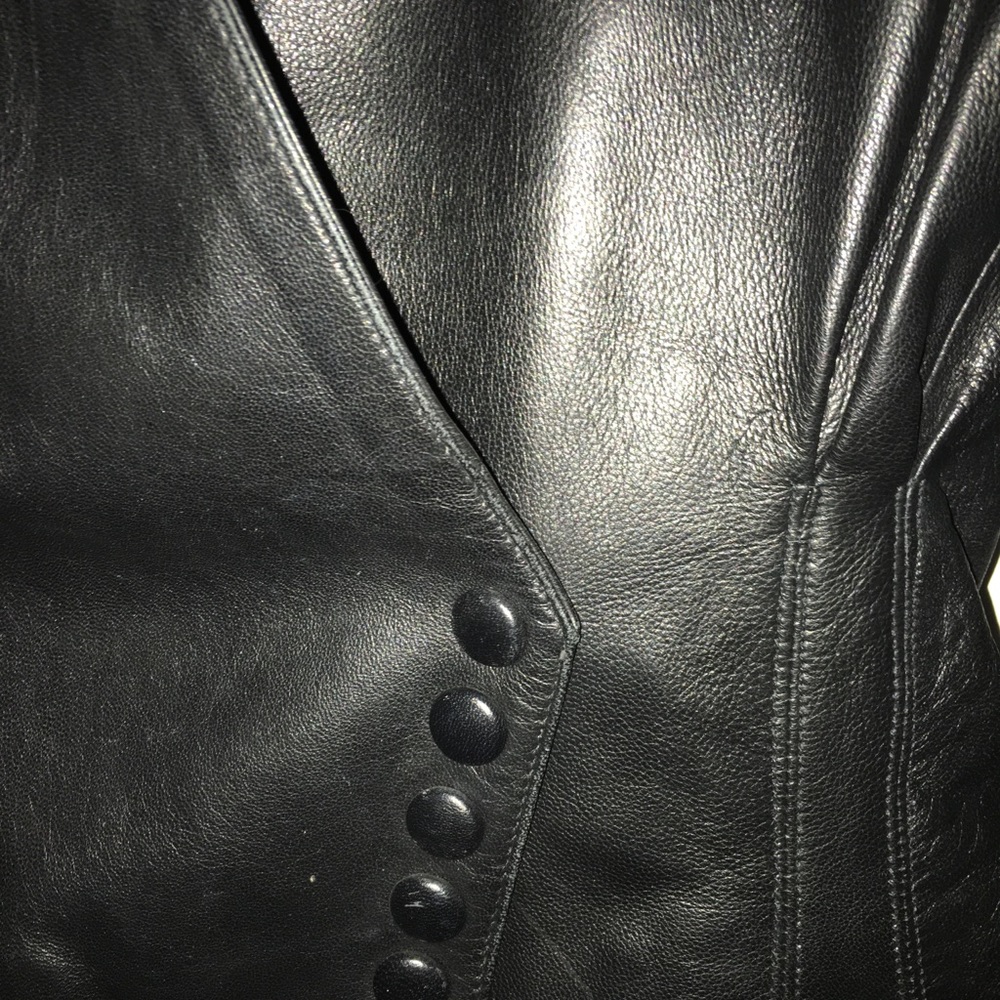 Wilson’s Leather Form Fitting Jacket - image 3